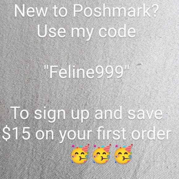 Victoria's Secret Red Sports Bra - Picture 4 of 4